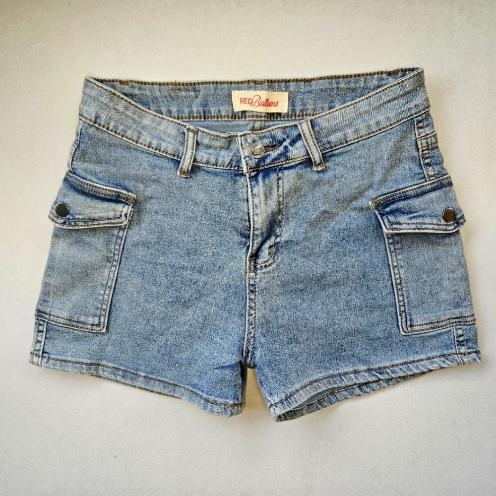 RED BOTTOM WOMENS SHORTS